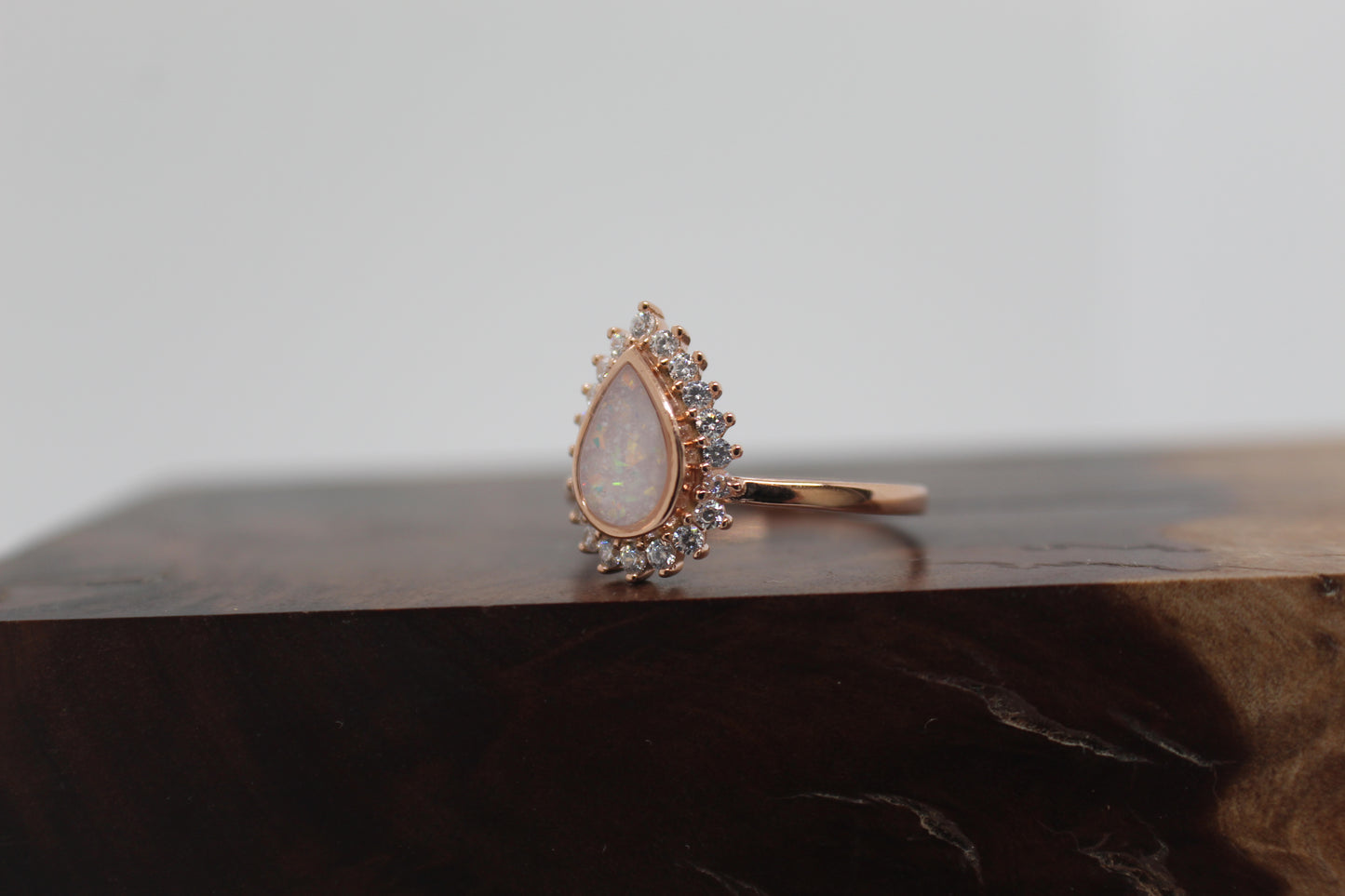 teardrop burst ring