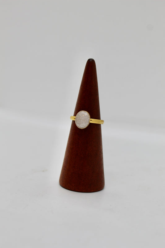simple oval ring
