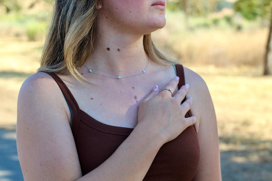 dotted necklace