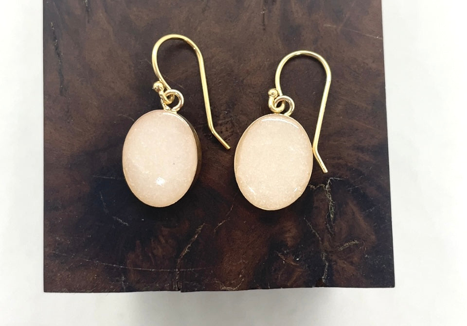 oval earrings